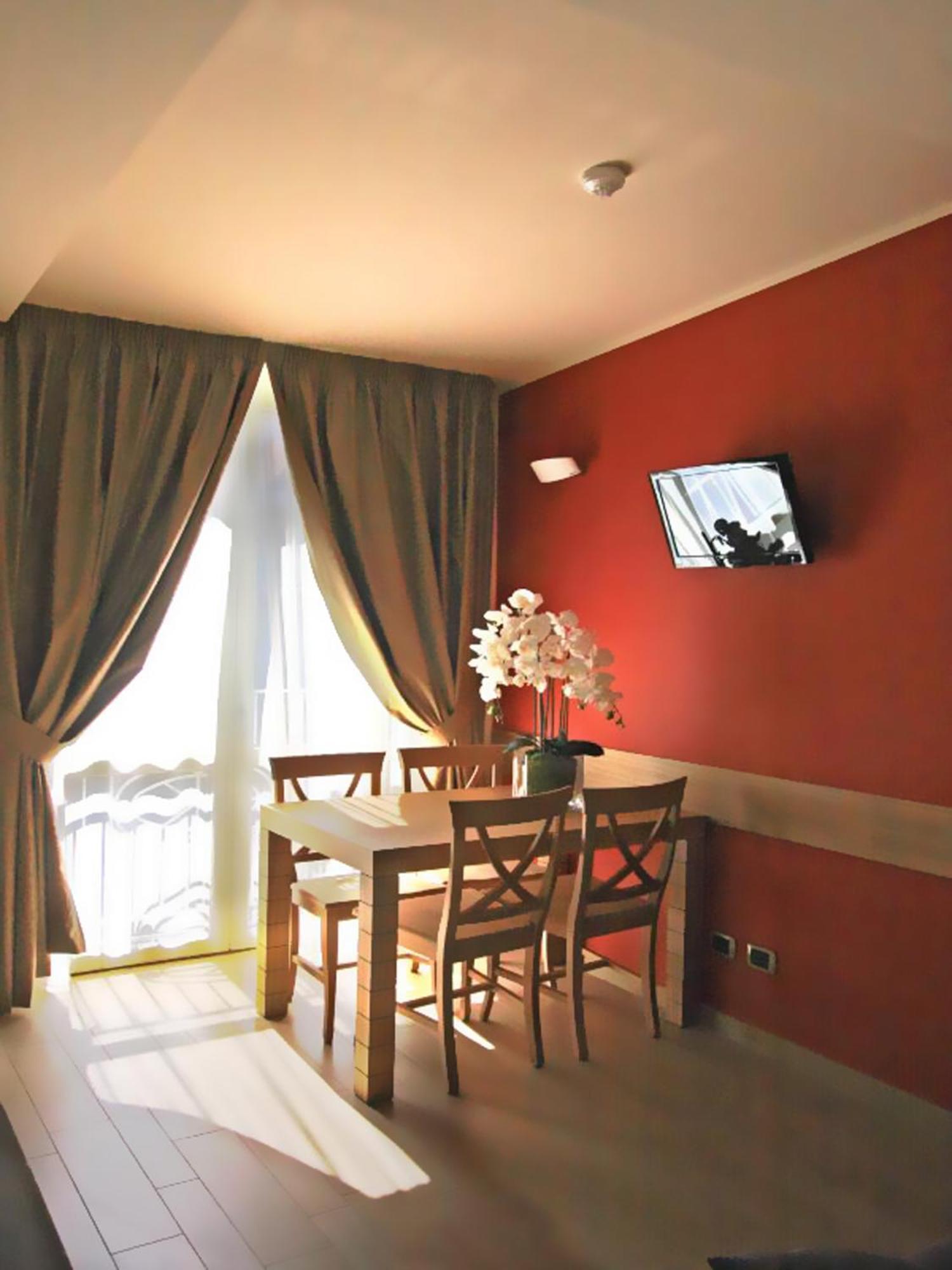 Relais Concorde Aparthotel กรอตตัมมาเร ภายนอก รูปภาพ